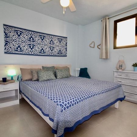 Agradable Apartamento Con Terraza En Formentera Es Pujols Exterior foto