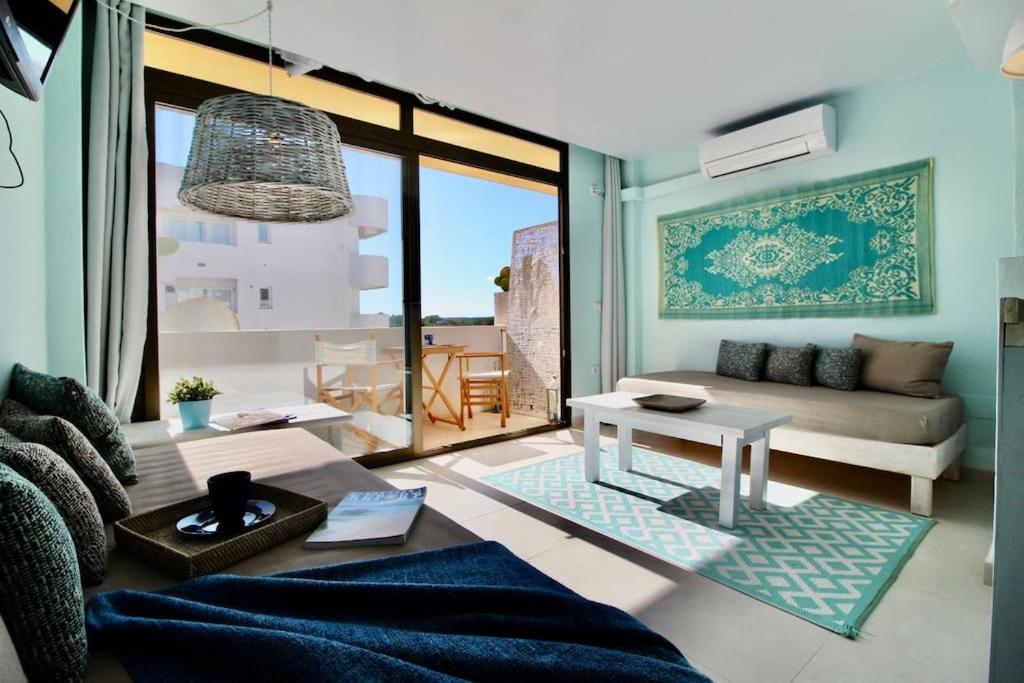 Agradable Apartamento Con Terraza En Formentera Es Pujols Exterior foto
